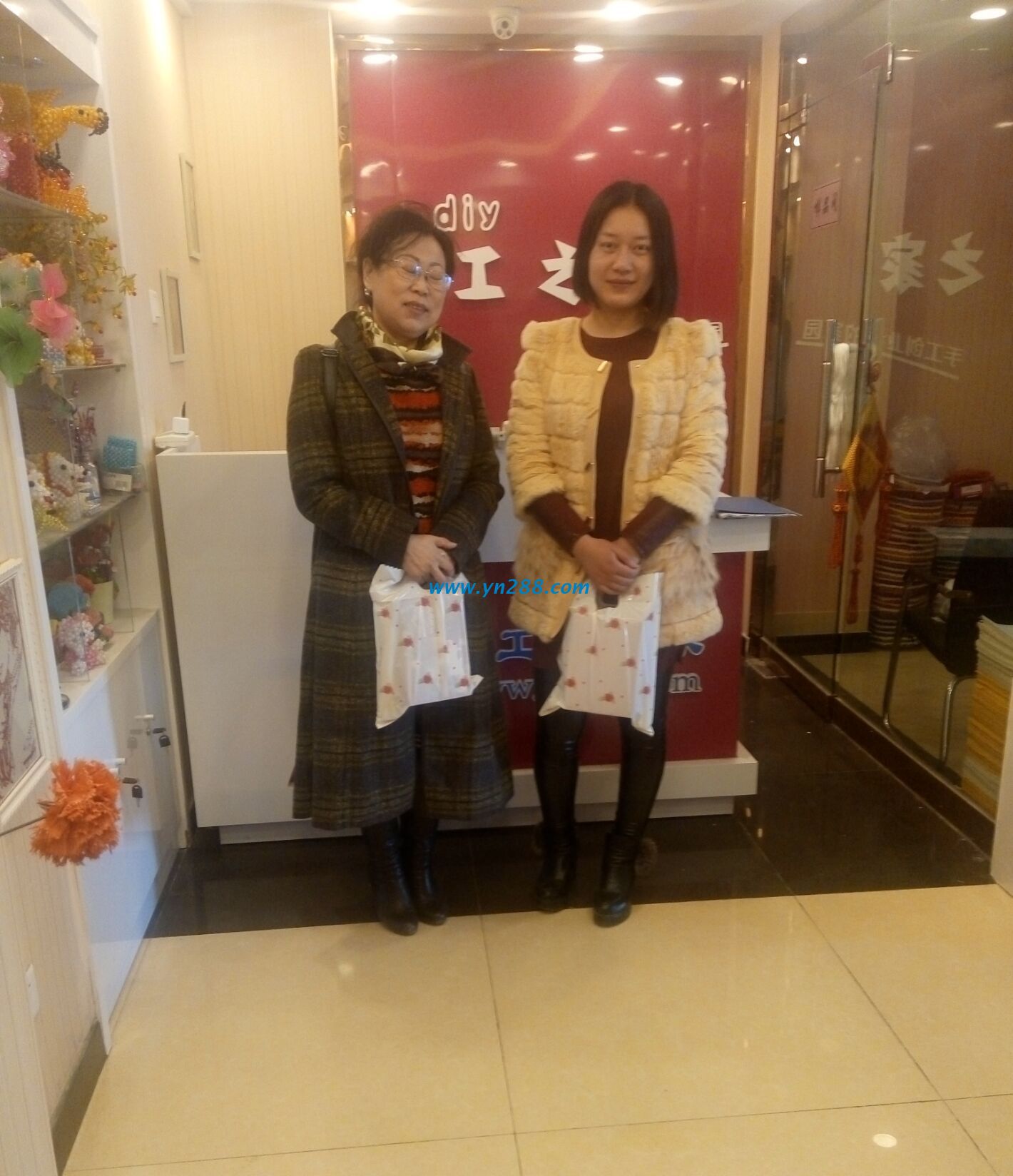 河南周口張女士與吉林松原劉女士相遇手工活之家，結下深厚友誼(圖1)