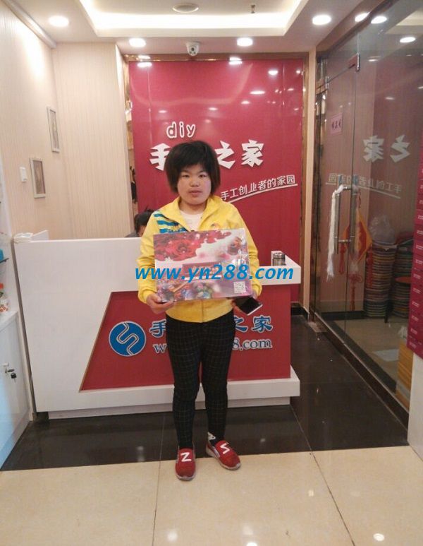 邯鄲武安袁女士親自來到手工活之家找手工活拿材料 邯鄲武安袁女士親自來到手工活之家找手工活拿材料(圖1)