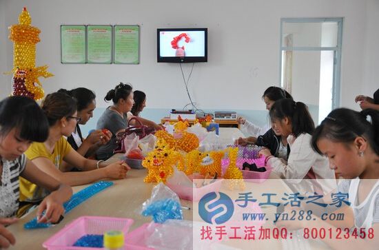 手工活供應(yīng)加工代理項目 簡單易學(xué)在家做手工活 常年有活加工代理項目(圖1)