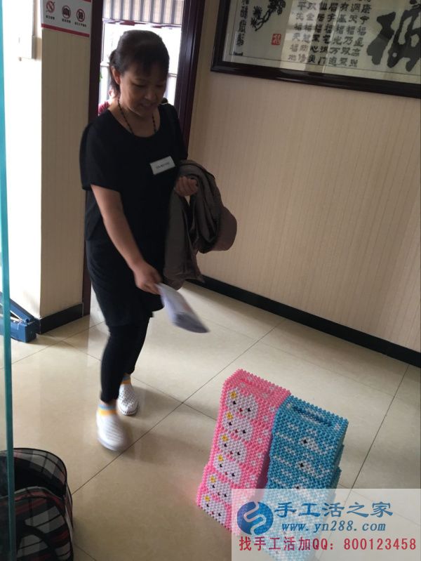 河北邯鄲客戶來手工活之家送作品啦！