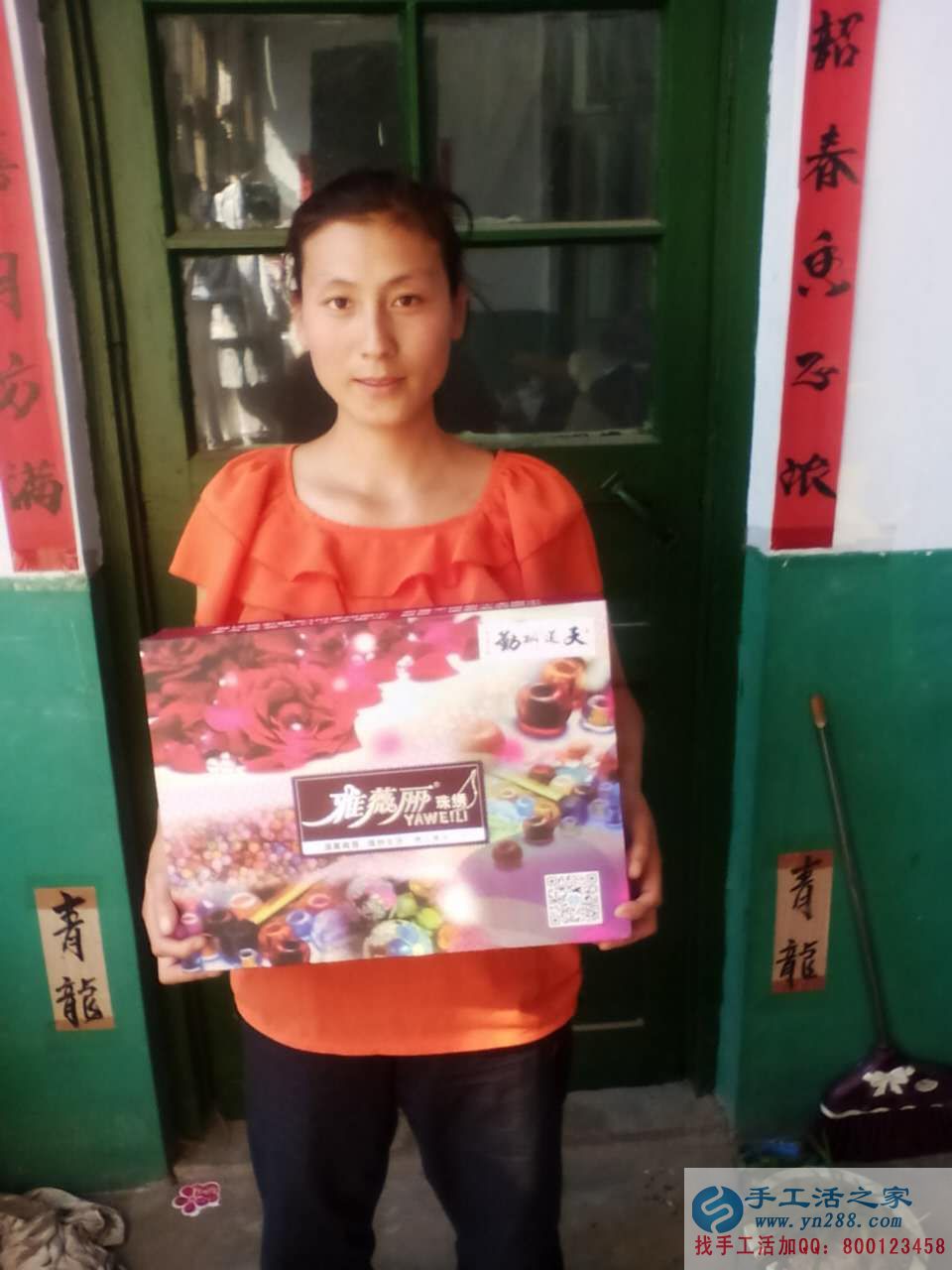 天津李女士在家做手工活致富 適合農(nóng)村婦女在家做的手工活 天津李女士在家做手工活致富 適合農(nóng)村婦女在家做的手工活