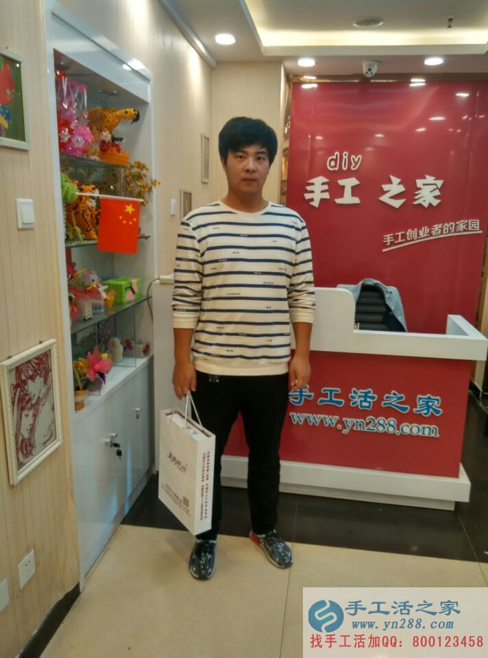河北邢臺(tái)柏先生來(lái)手工活之家?guī)屠掀耪沂止せ钭鰭炅慊ㄥX(qián)