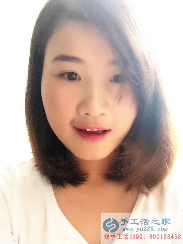 江蘇興化市美女白領(lǐng)辭職選擇手工活項(xiàng)目創(chuàng)業(yè)，用小珠子串繡出美好未來(lái)！