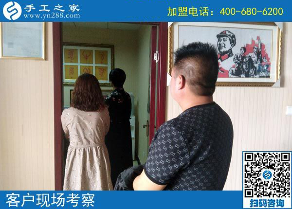 10月4日，為什么這個手工活外發(fā)加工廠家會連續(xù)三年受到CCTV的跟蹤專訪報道？手工之家接待考察加工客戶剪影