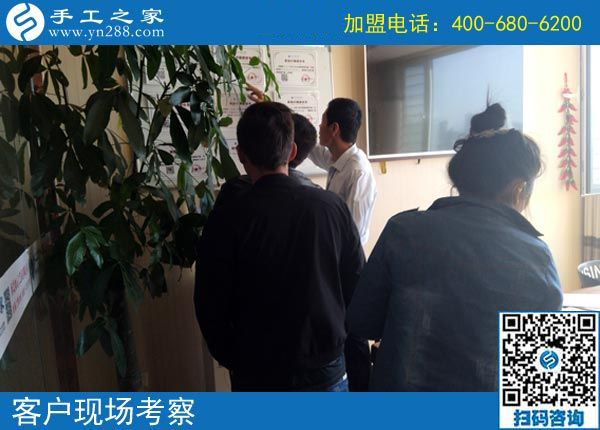 10月4日，為什么這個手工活外發(fā)加工廠家會連續(xù)三年受到CCTV的跟蹤專訪報道？手工之家接待考察加工客戶剪影