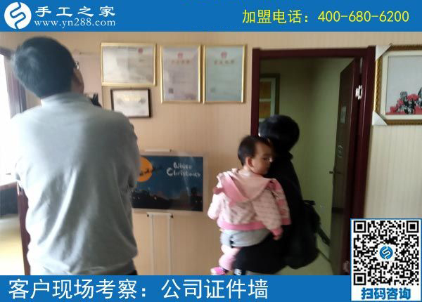 做手工活賺錢是真是假？安徽池州市加工戶劉女士告訴你(圖1)