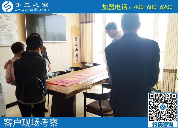 3月18日，她們?nèi)绾瓮ㄟ^(guò)這個(gè)可以寄到家做的手工活實(shí)現(xiàn)了個(gè)人的逆襲？手工之家接待考察加工客戶剪影