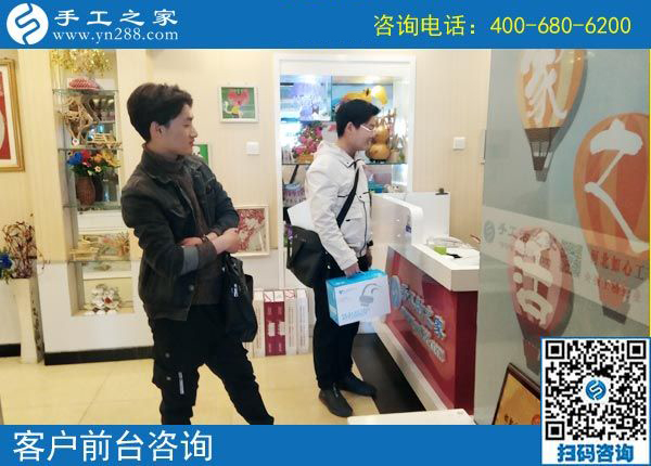 3月27日，返鄉(xiāng)農(nóng)民工的創(chuàng)業(yè)好項(xiàng)目就是這里免押金的手工活外發(fā)加工項(xiàng)目，手工之家接待考察加工客戶剪影