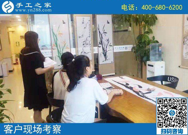 什么事也不耽誤，四川梓潼李女士對在家賺錢的手工活加工項(xiàng)目很滿意