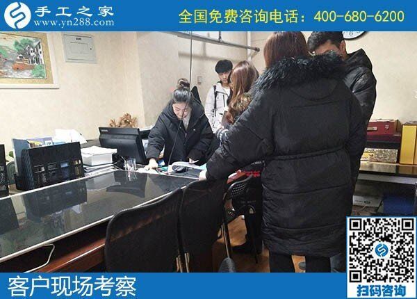 留守婦女在家做的手工活，坐在一起說說笑笑把錢掙！(圖1)