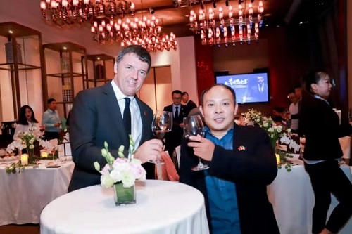 新征程，我們一起前行；新輝煌，我們一起創(chuàng)造！------手工之家新年寄語