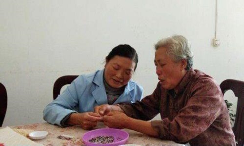 每一位女士，都是偉大的、可敬的！------手工之家祝愿每一位女士三八婦女節(jié)快樂！