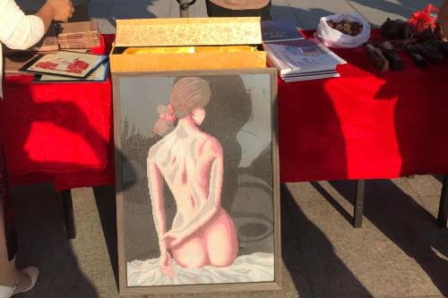 亮相“中國(guó)農(nóng)民豐收節(jié)”，勵(lì)志珠珠繡等純手工大放異彩(圖3)