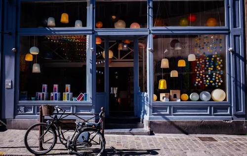 越來(lái)越多的人選擇微商創(chuàng)業(yè)，原因都在這里(圖1)