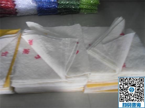 都說寶媽帶娃忙，她是如何做到帶娃還能掙錢的？(圖1)