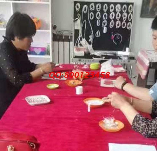 做手工活一天能掙多少錢？來手工之家找到答案(圖1)