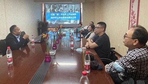 用手工實(shí)現(xiàn)人生價(jià)值--------熱烈歡迎北京市殘疾人代表團(tuán)蒞臨手工之家參觀(guān)考察 用手工實(shí)現(xiàn)人生價(jià)值--------熱烈歡迎北京市殘疾人代表團(tuán)蒞臨手工之家參觀(guān)考察