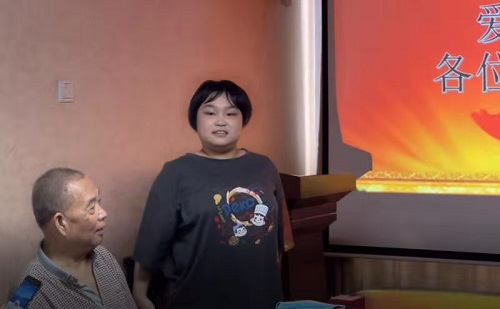 拳拳愛心，只為世間溫暖------記愛心企業(yè)手工之家創(chuàng)始人郝總