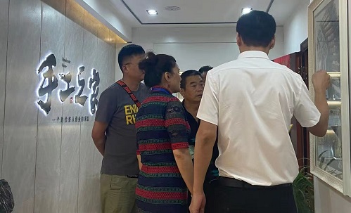 以珠繡手工為紐帶，做好居家就業(yè)創(chuàng)業(yè)-------記四川南充殘聯(lián)合作考察團在手工之家