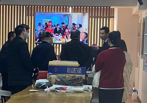 手工帶動就業(yè)，讓農(nóng)民有事干、農(nóng)村更美麗 --- --- 記河北大名一鎮(zhèn)村領(lǐng)導(dǎo)一行來手工之家實地參觀考察