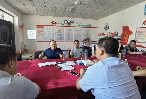 手工帶動就業(yè)，讓農(nóng)民有事干、農(nóng)村更美麗 --- --- 記河北大名一鎮(zhèn)村領(lǐng)導(dǎo)一行來手工之家實地參觀考察