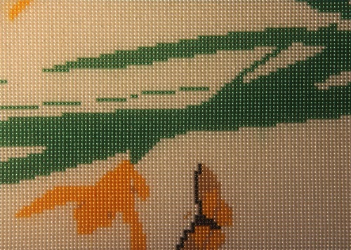 5月2日，在家做的手工活正規(guī)平臺(tái)，手工活外發(fā)加工， 大家看中手工之家的地方不一樣，圖為勵(lì)志珠珠繡純手工產(chǎn)品剪影