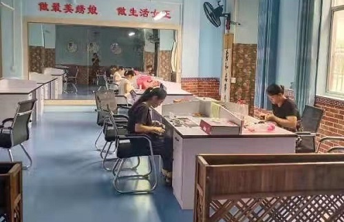 端午粽飄香，居家珠繡忙------手工之家給大家送端午祝福