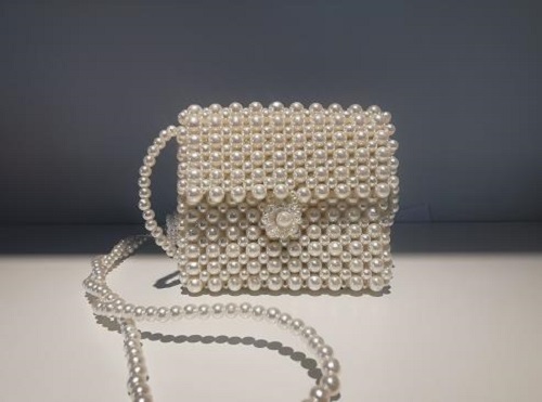 利用閑暇時間創(chuàng)造財富，這份串珠加工手工活倍受青睞(圖1)