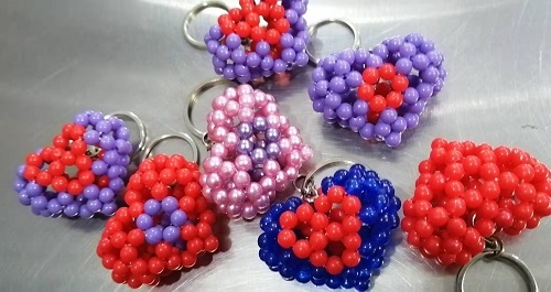 真值得，花閑暇時間在家做串珠外接手工活常年都有收入(圖1)