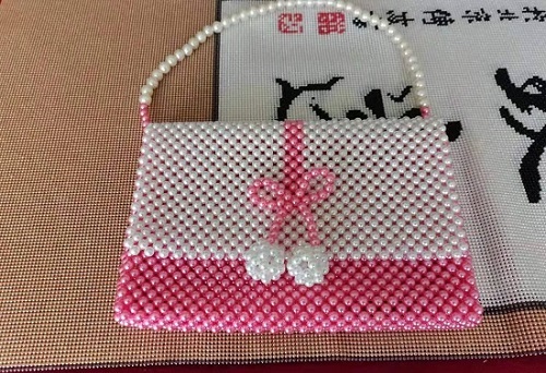 談?wù)勗谶@里做手工活如何能夠多掙錢(qián)？ ------ 記手工之家成品銷(xiāo)售新平臺(tái)