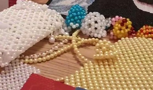 用責(zé)任和愛心，幫更多的人居家手工掙錢 --- --- 記手工之家優(yōu)秀合作伙伴云南楊女士