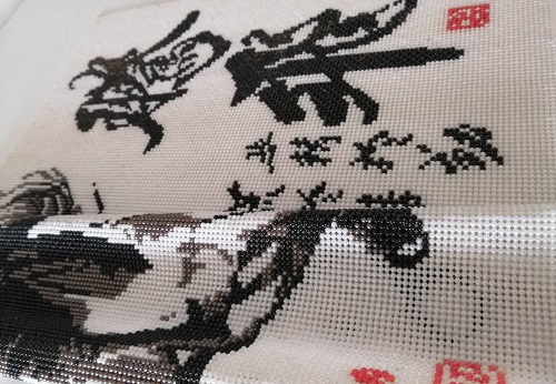 11月7日，老年人在家能做的兼職，串珠手工兼職，手工之家的珠繡串珠副業(yè)長(zhǎng)期穩(wěn)定，圖為勵(lì)志珠珠繡串珠手工產(chǎn)品剪影