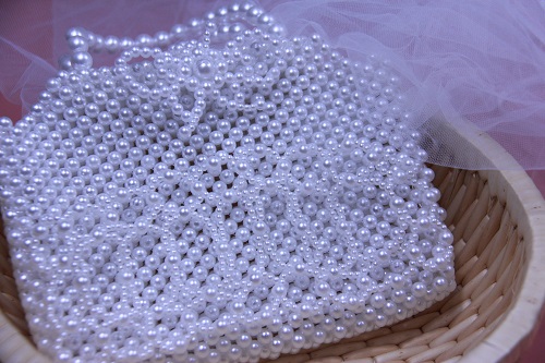 3月6日，珠繡手工加工回收項(xiàng)目，靈活就業(yè)創(chuàng)業(yè)，在家做的手工，選擇手工之家，這里會一直支持，圖為勵(lì)志珠珠繡串珠手工產(chǎn)品剪影