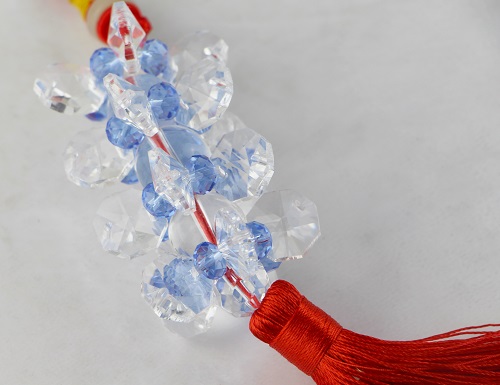 3月19日，找在家做的手工副業(yè)，靈活就業(yè)創(chuàng)業(yè)手工項(xiàng)目，在手工之家，根據(jù)市場(chǎng)創(chuàng)新的新產(chǎn)品收入更好，圖為勵(lì)志珠珠繡串珠手工產(chǎn)品剪影