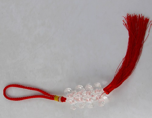 3月19日，找在家做的手工副業(yè)，靈活就業(yè)創(chuàng)業(yè)手工項(xiàng)目，在手工之家，根據(jù)市場(chǎng)創(chuàng)新的新產(chǎn)品收入更好，圖為勵(lì)志珠珠繡串珠手工產(chǎn)品剪影