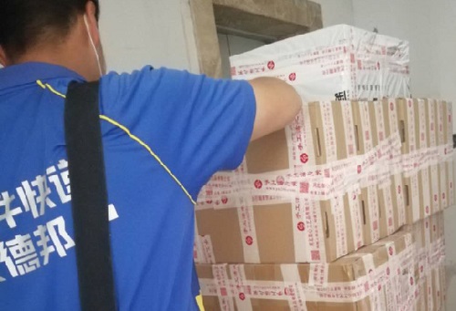 手工活外發(fā)加工正規(guī)廠家直接發(fā)貨，手工之家發(fā)送的材料每次一樣嗎？