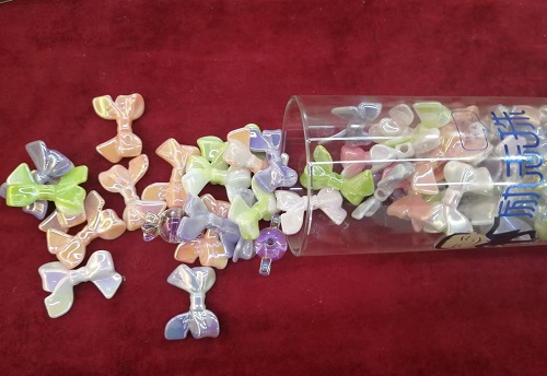 5月28日，寶媽手工活兼職，正規(guī)珠繡串珠手工廠家，手工之家的長期穩(wěn)定是有原因的，圖為勵志珠珠繡串珠手工材料剪影