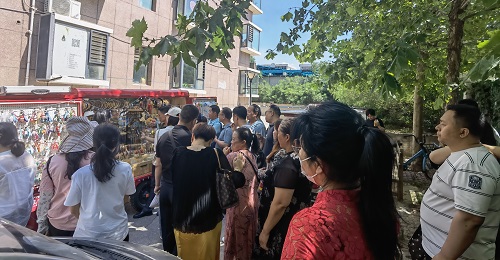 飾品加工廠+移動(dòng)潮品店，讓大家一起做手工掙錢 ------ 記石家莊項(xiàng)目考察團(tuán)隊(duì)到手工之家考察合作