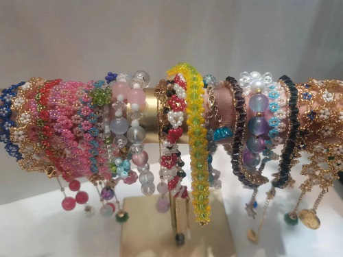 山東69歲崔大媽來(lái)手工之家考察學(xué)習(xí)合作，為什么做的比很多人都要強(qiáng)