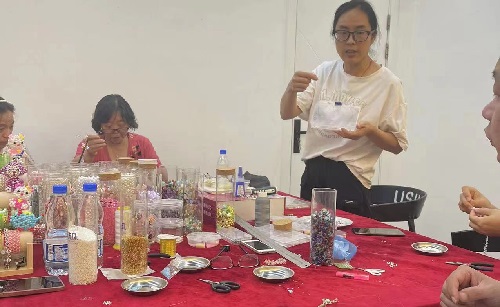 有朋自遠方來，只為手工而相聚 ------ 記石家莊和甘肅的朋友來到手工之家學習考察