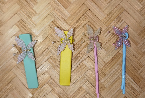 1月27日，附近有沒有兼職手工活，居家靈活就業(yè)的好副業(yè)，開飾品加工廠，手工之家長久穩(wěn)定讓大家放心，圖為串珠純手工產(chǎn)品剪影