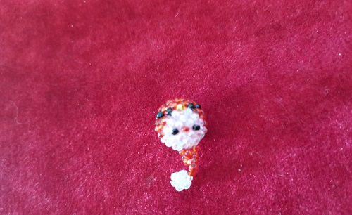 6月28日，正規(guī)手工活接單平臺(tái)，手工加工回收項(xiàng)目，開(kāi)手工加工廠，手工之家重服務(wù)、重合作，圖為串珠米珠繡純手工產(chǎn)品剪影