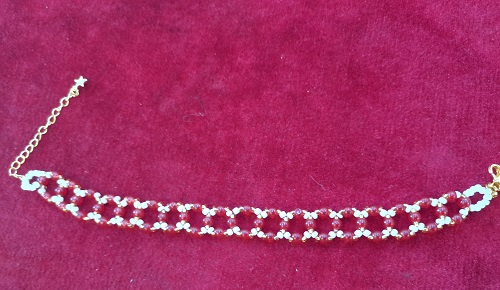 7月2日，在家就能賺錢的工作，開手工加工廠，正規(guī)手工活外發(fā)加工網(wǎng)副業(yè)，認(rèn)真和努力，在手工之家就有好的收入，圖為串珠米珠繡純手工產(chǎn)品剪影