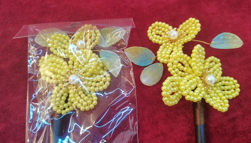 9月30日，拿回家做的手工副業(yè)創(chuàng)業(yè)，手工活可帶回家，做手工傳承官，居家靈活就業(yè)、輕資產(chǎn)創(chuàng)業(yè)，手工之家努力讓大家多掙錢，圖為串珠米珠繡手工產(chǎn)品剪影