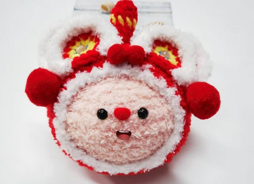 1月18日，在家就能賺錢的工作，兼職手工在家可做，輕資產(chǎn)創(chuàng)業(yè)做手工傳承官，在手工之家，清楚了解讓大家信任和努力，圖為鉤織純手工產(chǎn)品剪影