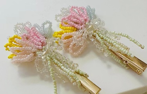 發(fā)飾 (1).jpg 發(fā)飾 (1).jpg