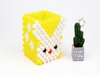 1月12日，手工加工回收項目，正規(guī)可靠的純手工項目，手工之家的手工事業(yè)是個系統(tǒng)工程，圖為勵志珠珠繡串珠手工產(chǎn)品剪影