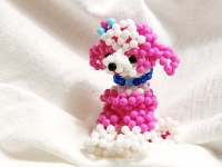 2月15日，純手工串珠項(xiàng)目，居家專(zhuān)兼職的好副業(yè)，在手工之家了解的越全面，越放心，圖為勵(lì)志珠珠繡串珠手工產(chǎn)品剪影