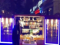 成品銷售新形態(tài)·移動潮品店，手工之家是這樣做的