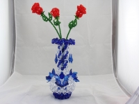 4月27日，在家里做什么可以?huà)赍X(qián)又不用多投資，純手工項(xiàng)目受歡迎，手工之家的珠繡串珠項(xiàng)目好做在哪里，圖為勵(lì)志珠珠繡串珠手工產(chǎn)品剪影